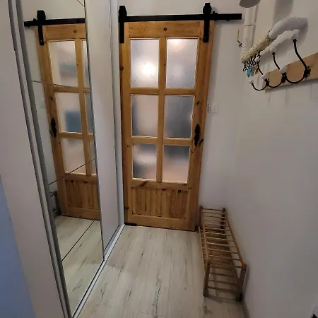 아파트 Trzecie Drzwi Po Lewej *